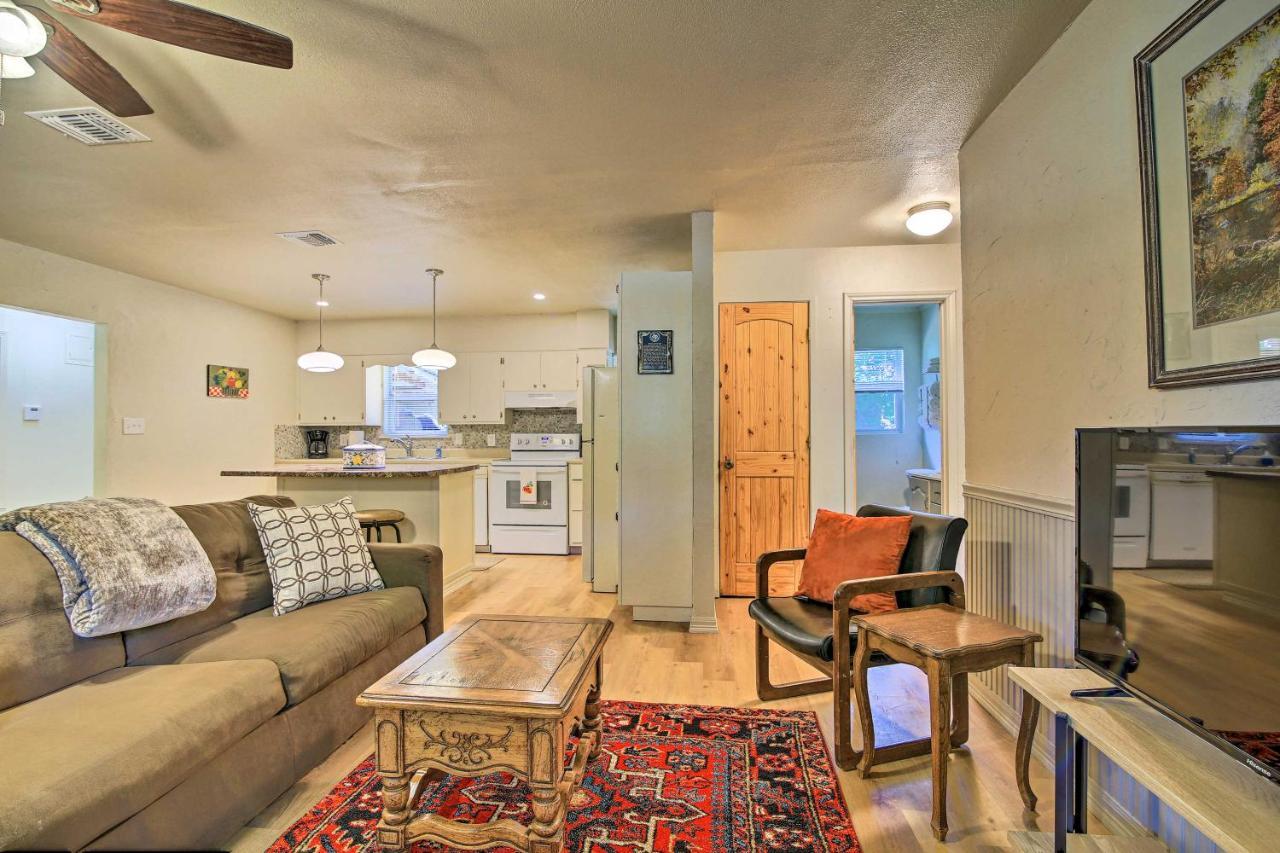 Utopia Family Home, 2 Blocks To Utopia Park! エクステリア 写真