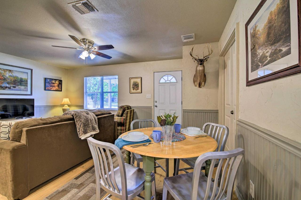 Utopia Family Home, 2 Blocks To Utopia Park! エクステリア 写真