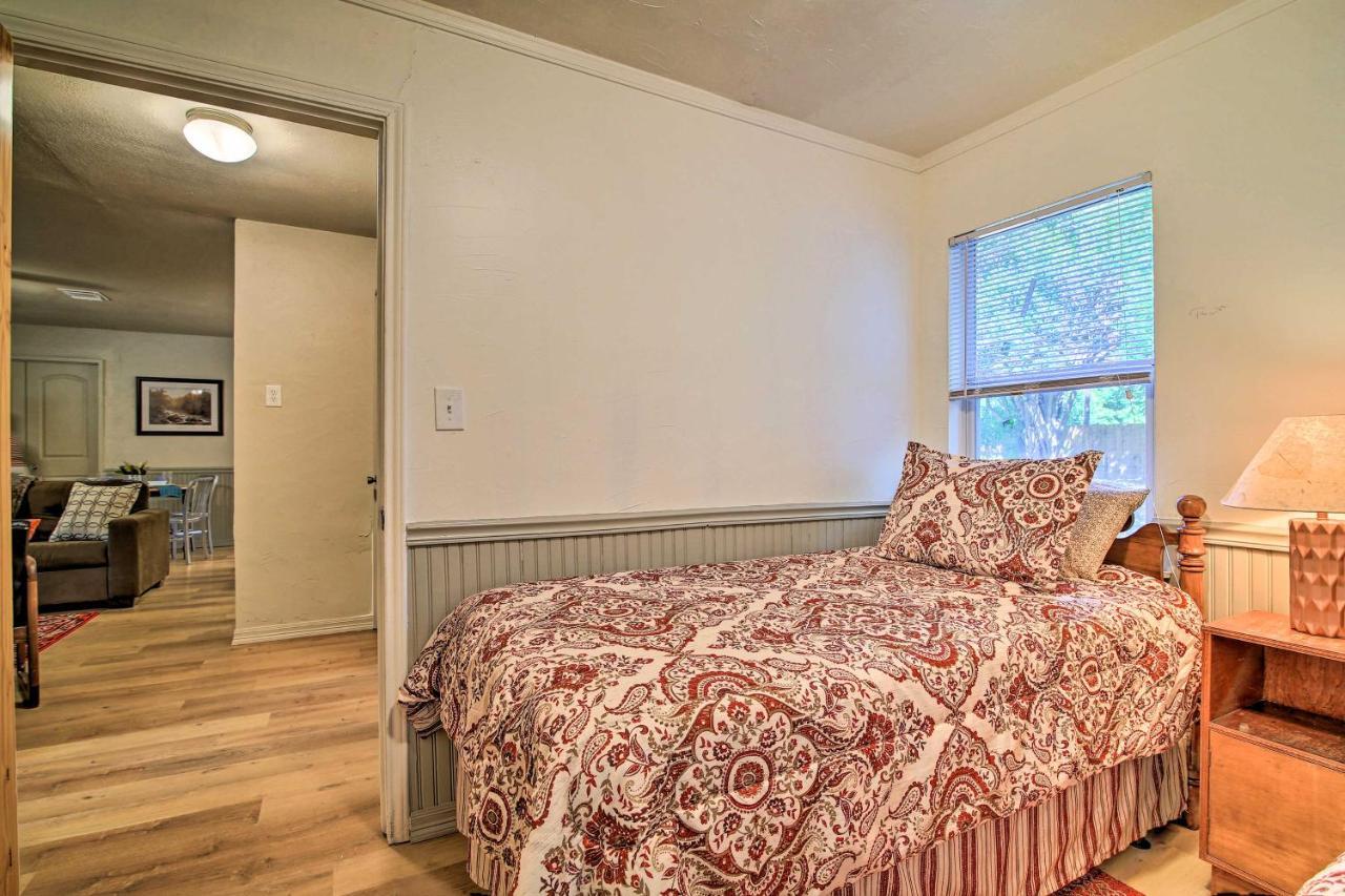 Utopia Family Home, 2 Blocks To Utopia Park! エクステリア 写真